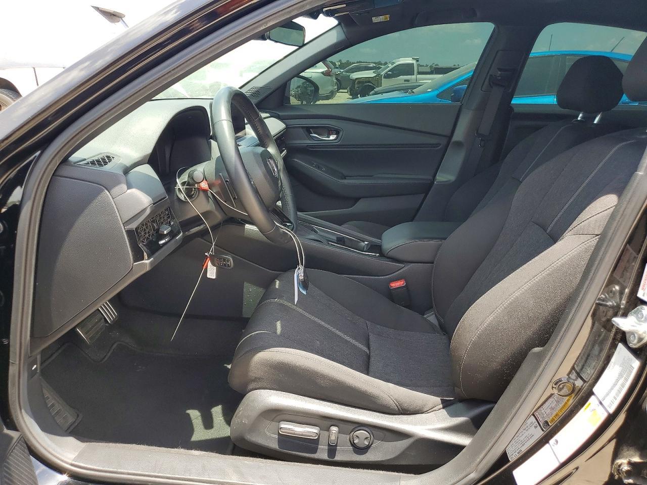 2025 Honda Accord Hybrid Sport - Image 7
