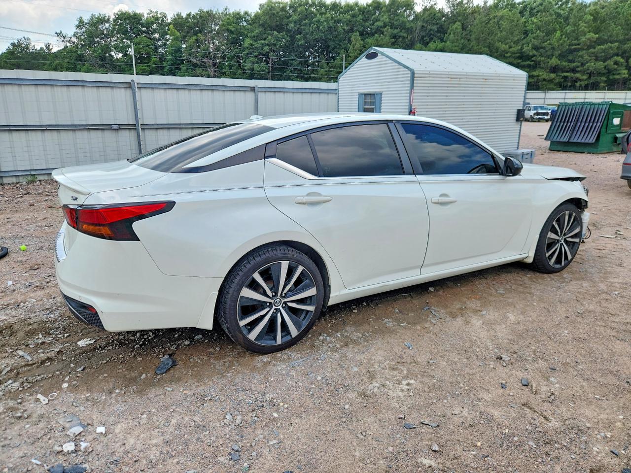2021 Nissan Altima Sr - Image 3