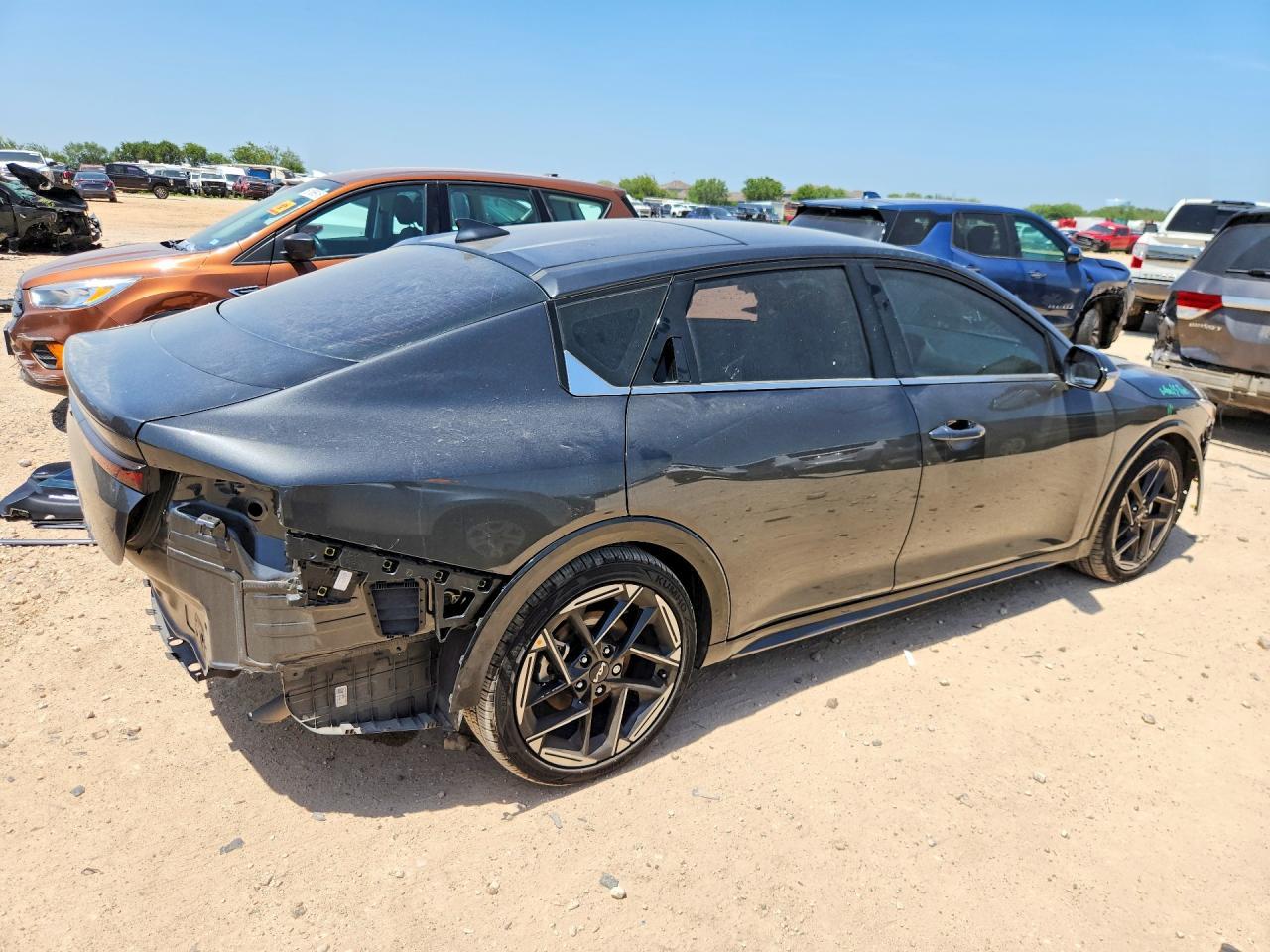 2025 Kia K4 Gt Line - Фото 3