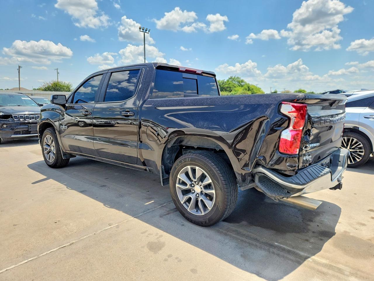 2019 Chevrolet Silverado C1500 Lt - Image 2