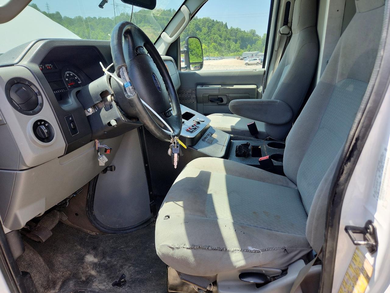 2018 Ford Econoline E350 Sd Ambulance - Фото 7