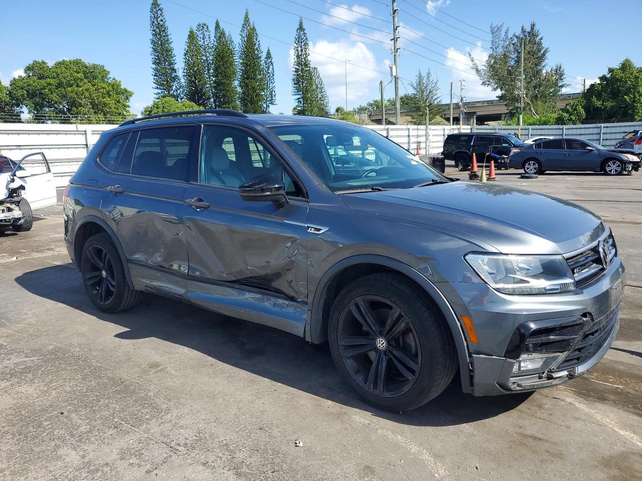 2019 Volkswagen Tiguan Se - Image 4