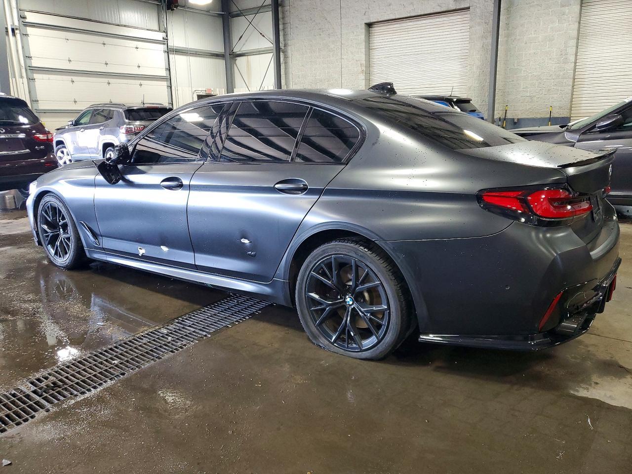 2021 BMW 540 I - Фото 2