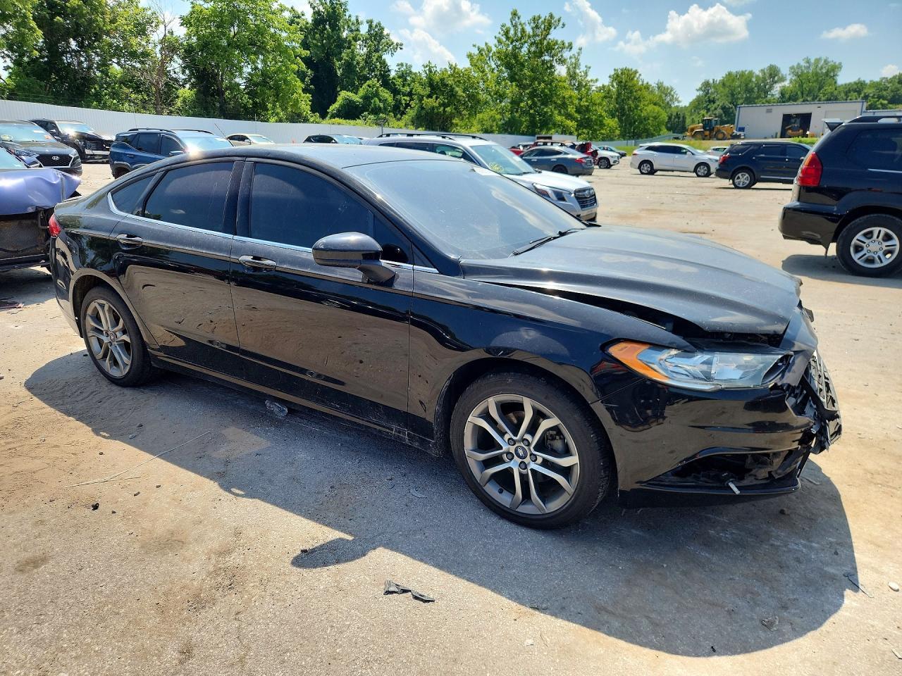 2017 Ford Fusion Se - Фото 4