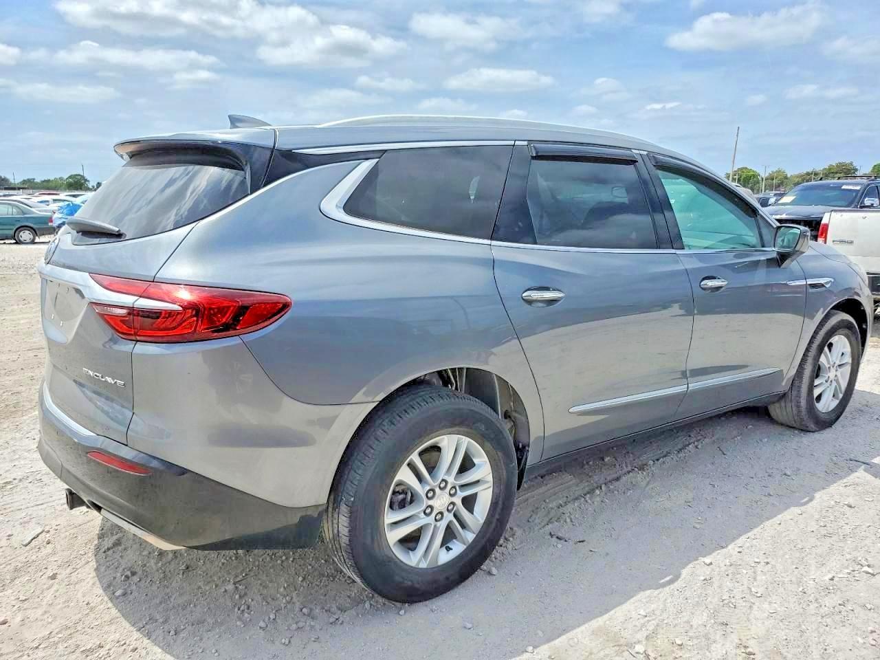 2018 Buick Enclave Essence - Фото 3