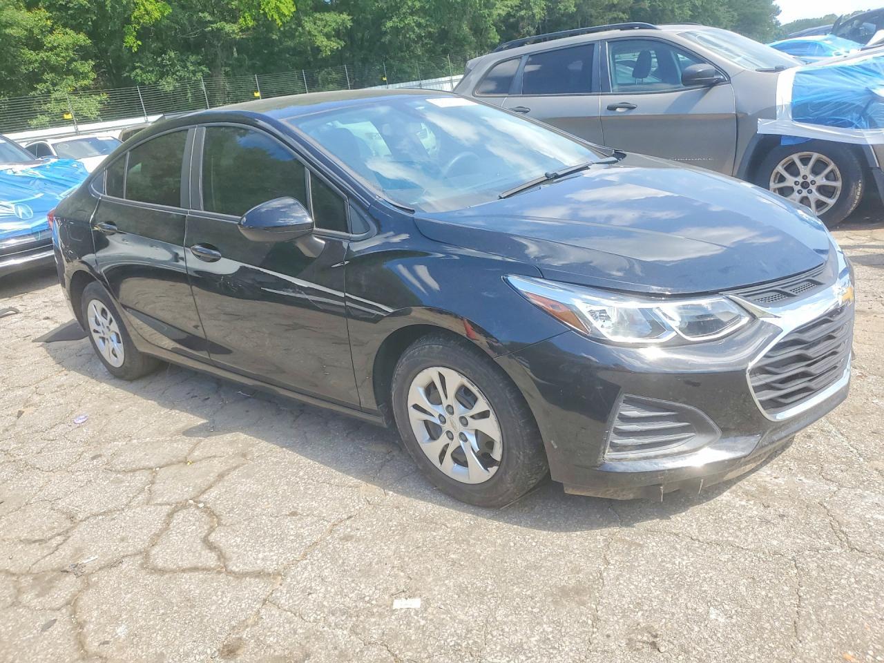 2019 Chevrolet Cruze Ls - Фото 4