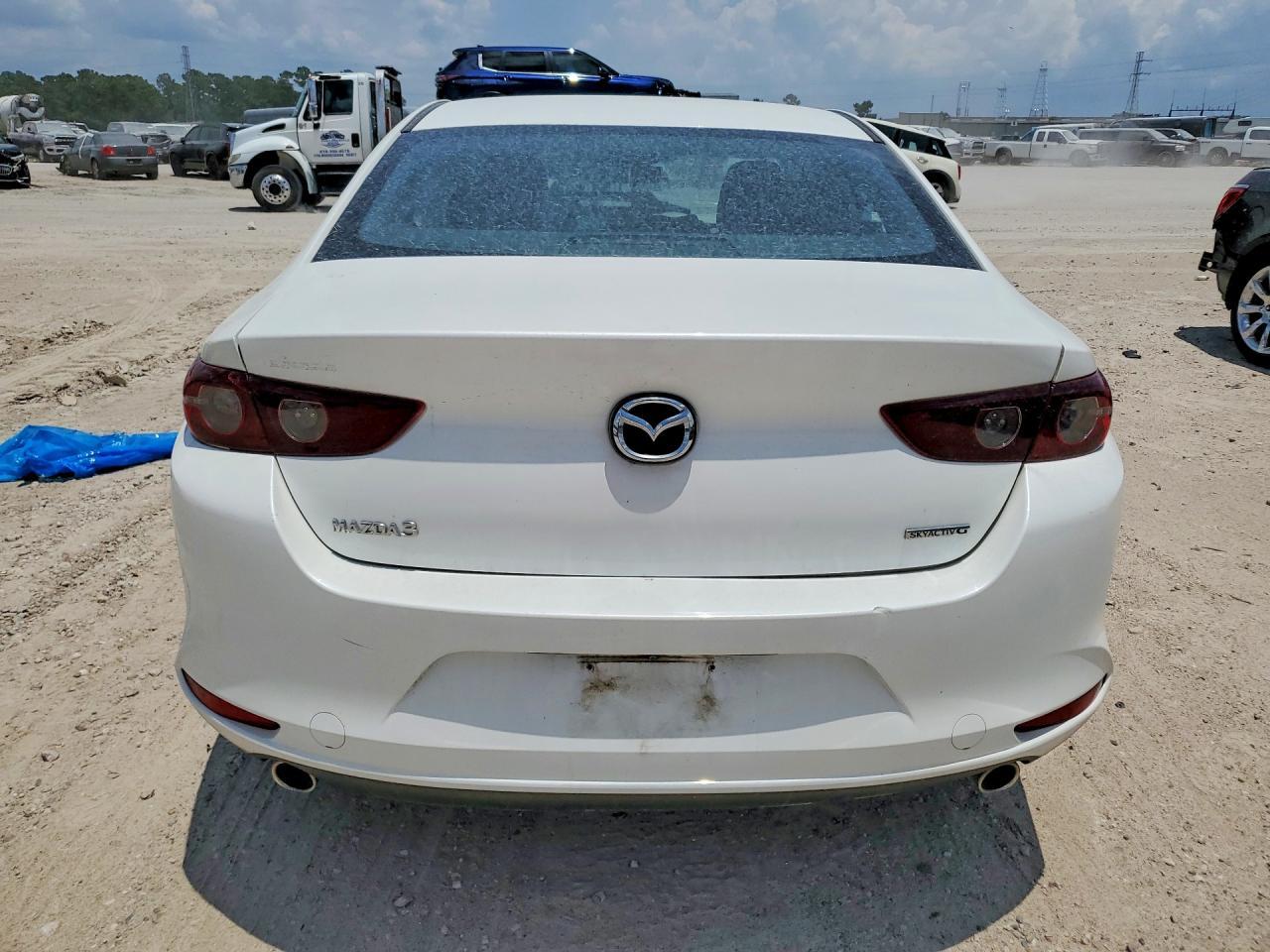 2021 Mazda 3 - Image 6