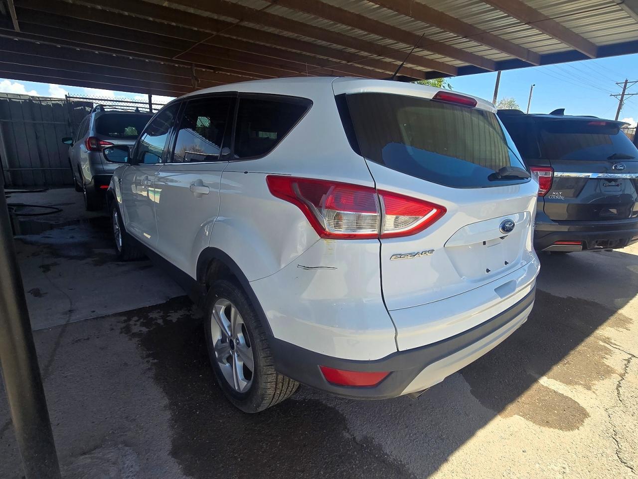 2014 Ford Escape Se - Image 3