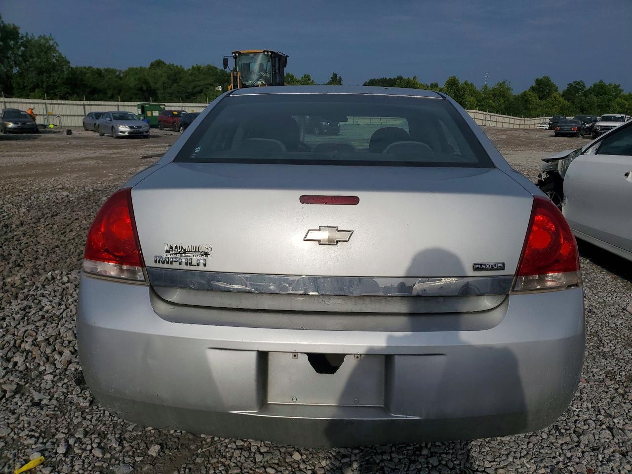2010 Chevrolet Impala Ls - Фото 6