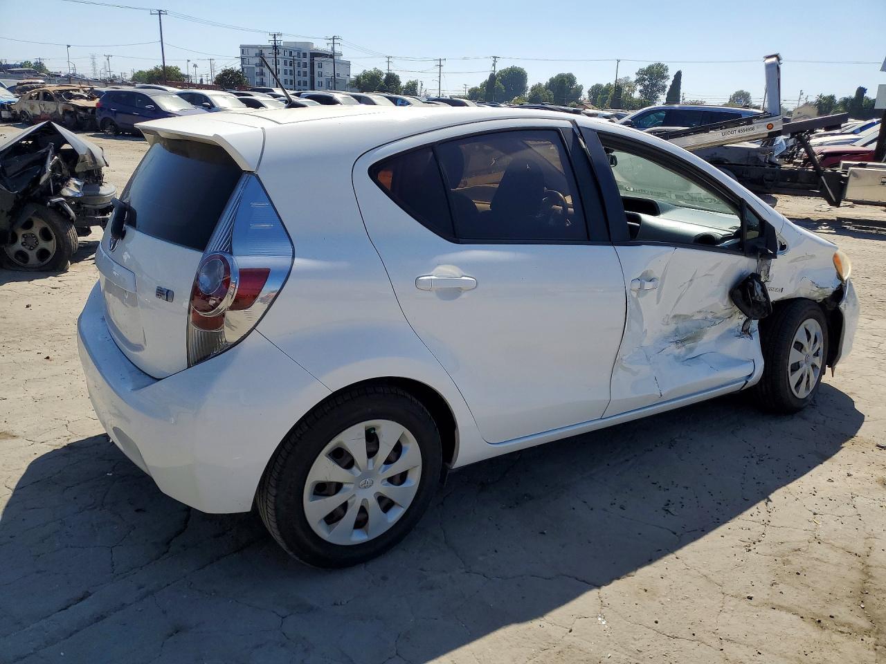 2012 Toyota Prius C Two - Image 3