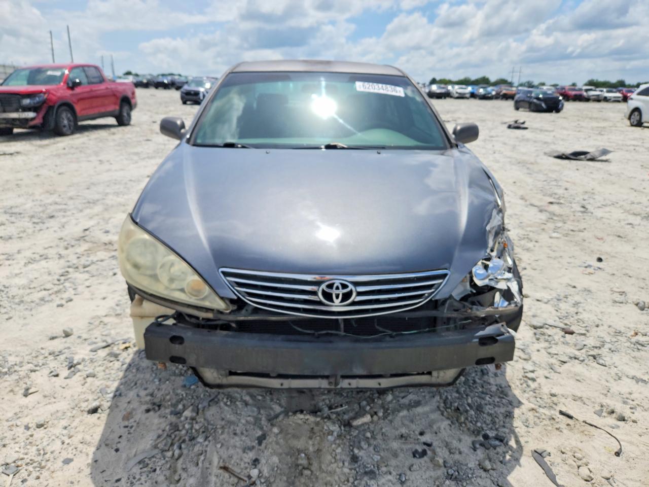 2005 Toyota Camry Le - Фото 5