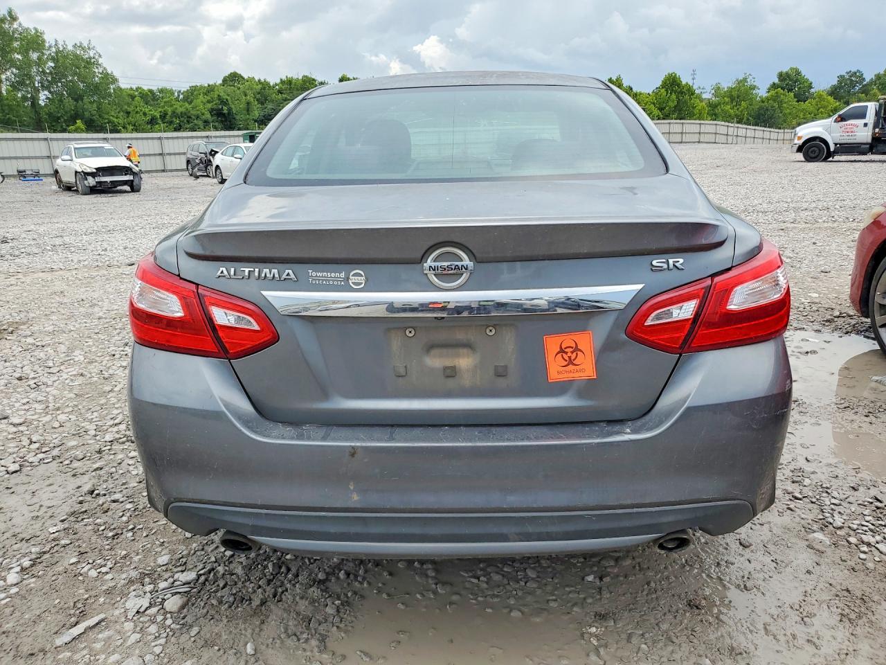 2016 Nissan Altima 2.5 Sr - Image 6