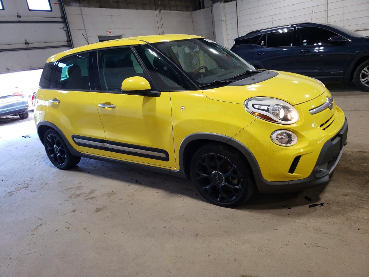 2014 Fiat 500L Trekking - Фото 4