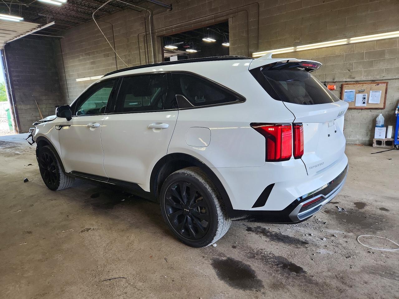 2023 Kia Sorento Sx - Фото 2
