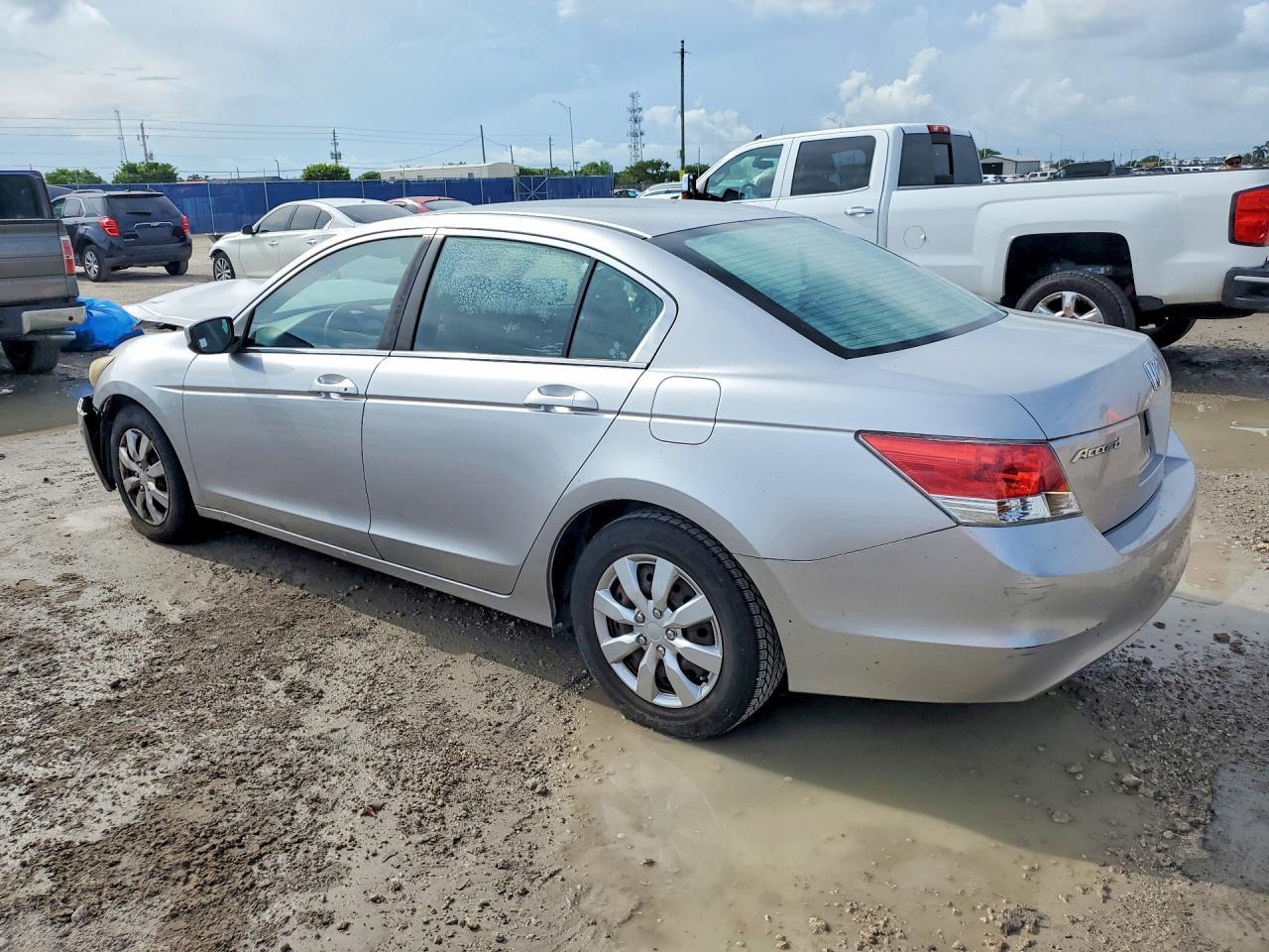 2010 Honda Accord Lx - Image 2