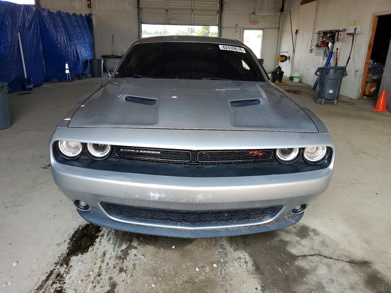 2017 Dodge Challenger R/T - Image 5