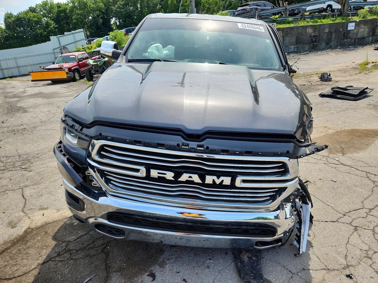 2022 Ram 1500 Laramie - Фото 5