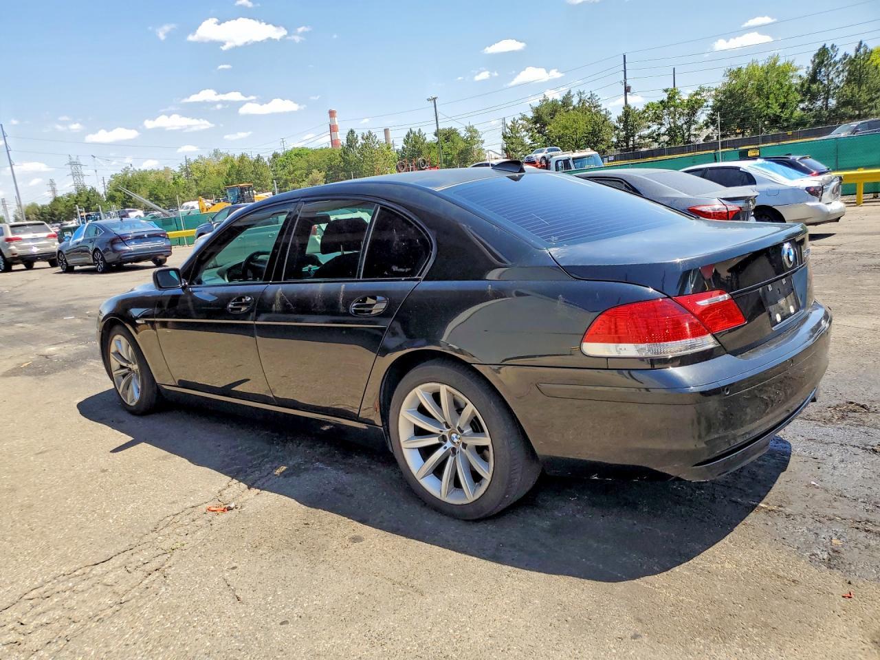 2007 BMW 750 I - Фото 2