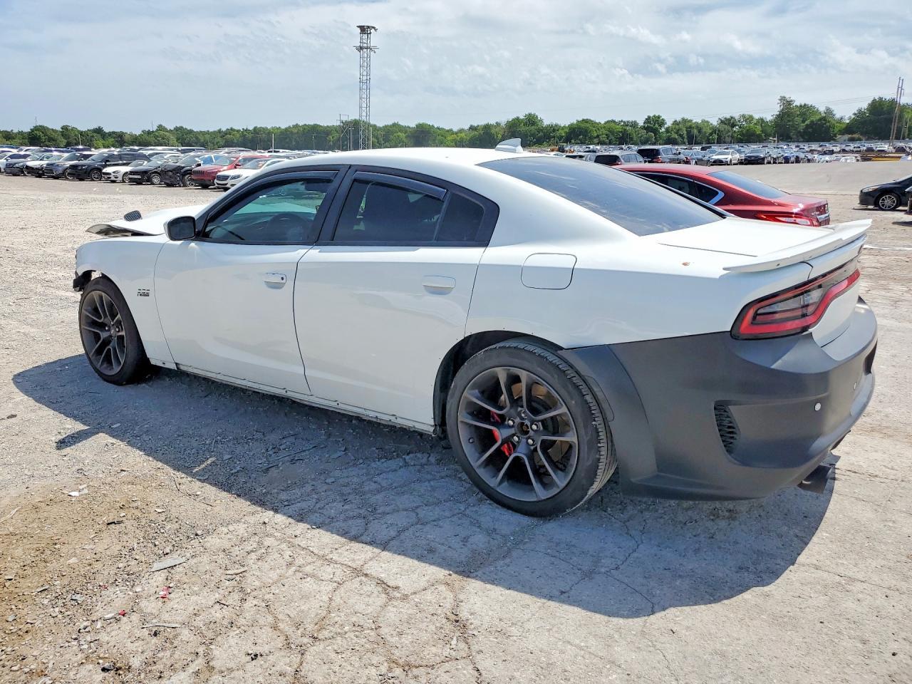 2018 Dodge Charger - Image 2