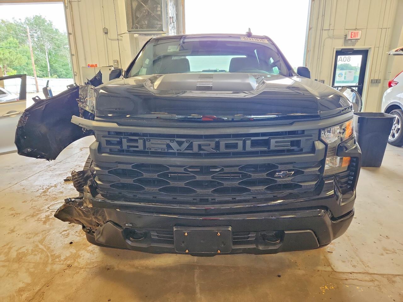 2024 Chevrolet Silverado K1500 Custom - Image 5