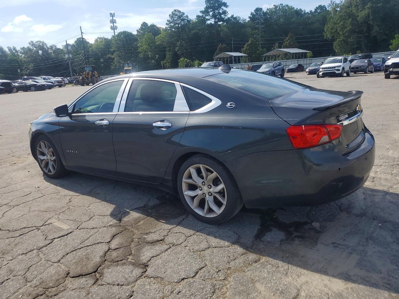 2014 Chevrolet Impala Lt - Image 2