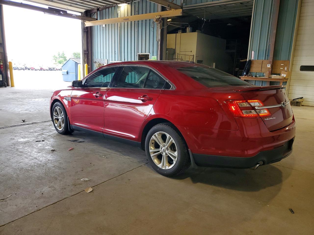 2013 Ford Taurus - Image 2