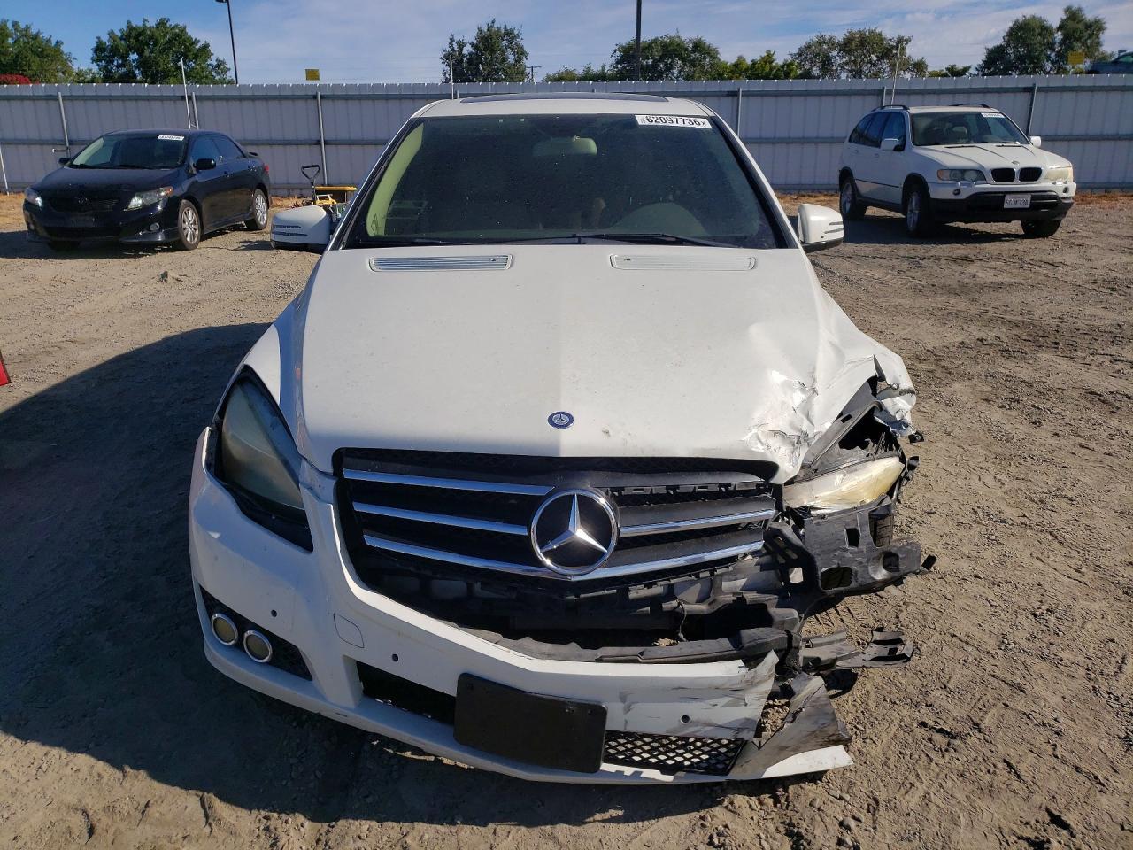 2011 Mercedes-Benz R 350 4Matic - Фото 5