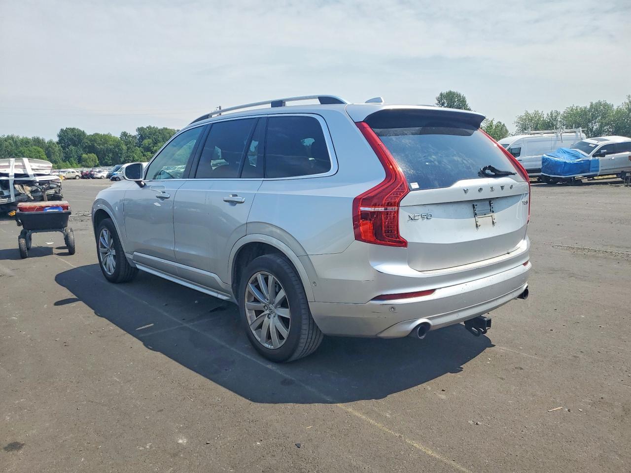 2018 Volvo Xc90 T5 - Фото 2