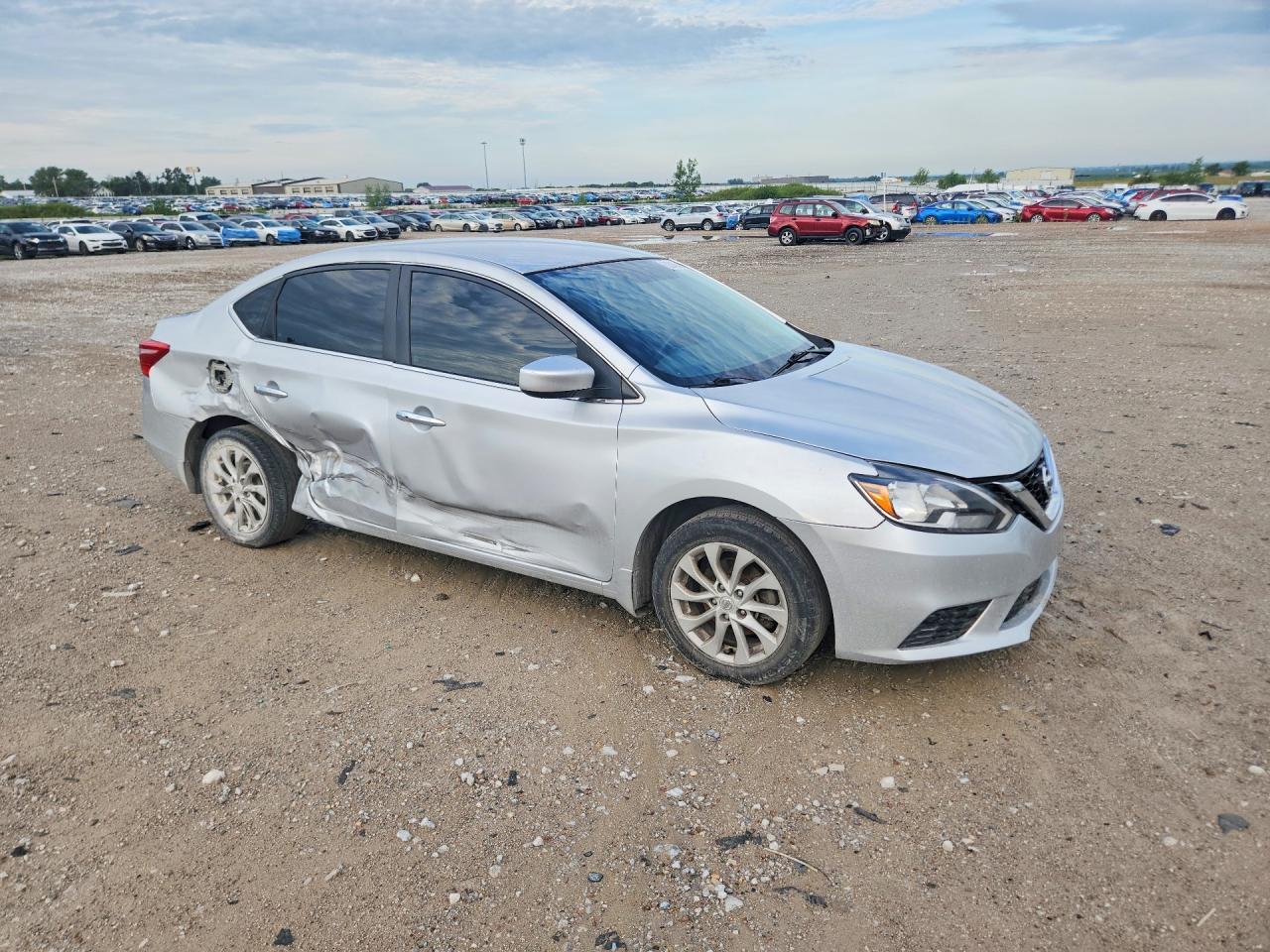 2018 Nissan Sentra Sv - Фото 4