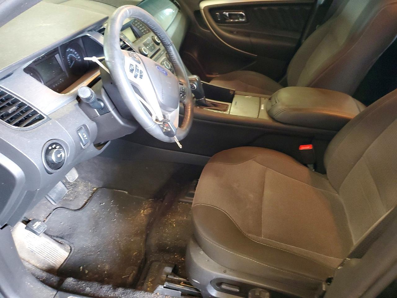 2017 Ford Taurus Sel - Image 7