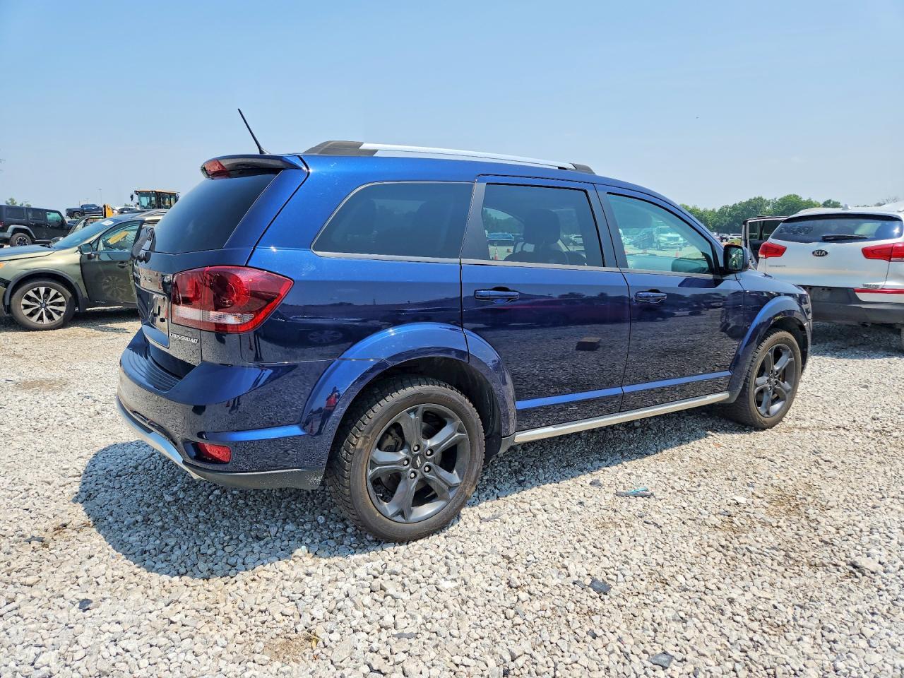2018 Dodge Journey Crossroad - Фото 3