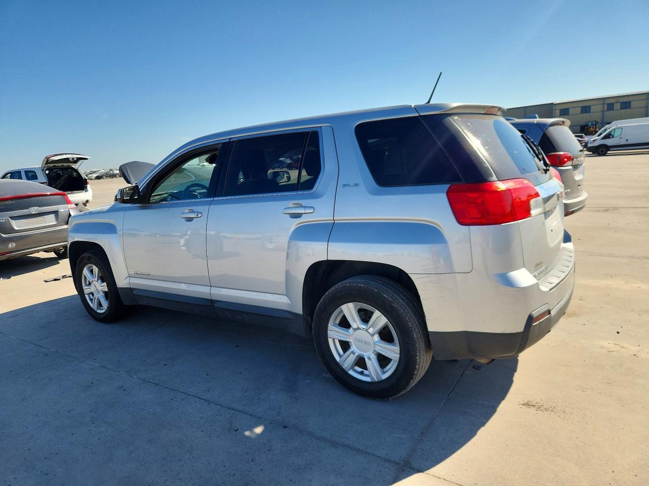 2014 GMC Terrain Sle - Фото 2