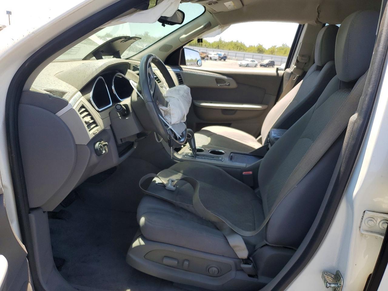 2012 Chevrolet Traverse Ls - Image 7