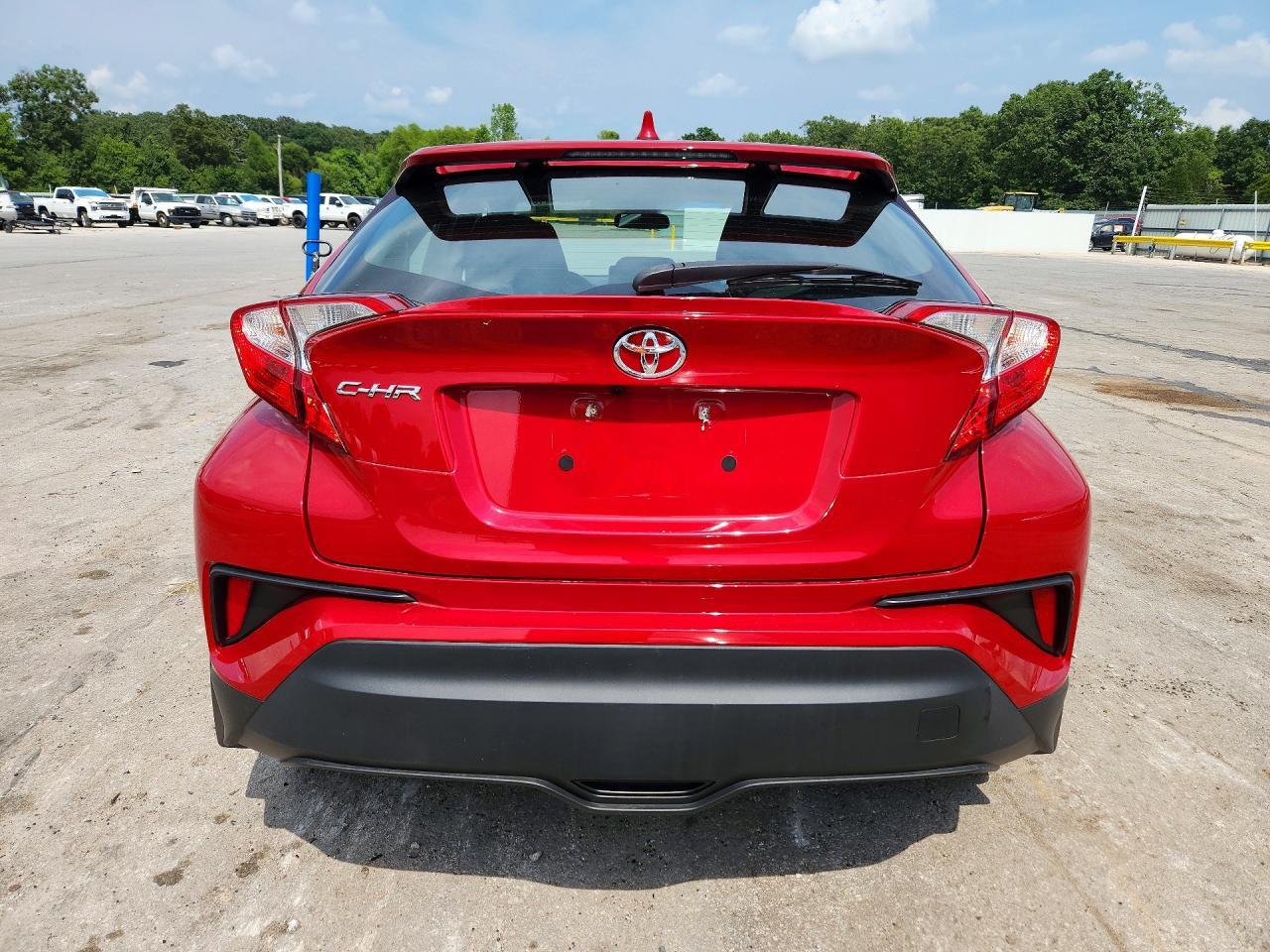2021 Toyota C-Hr Xle - Фото 6