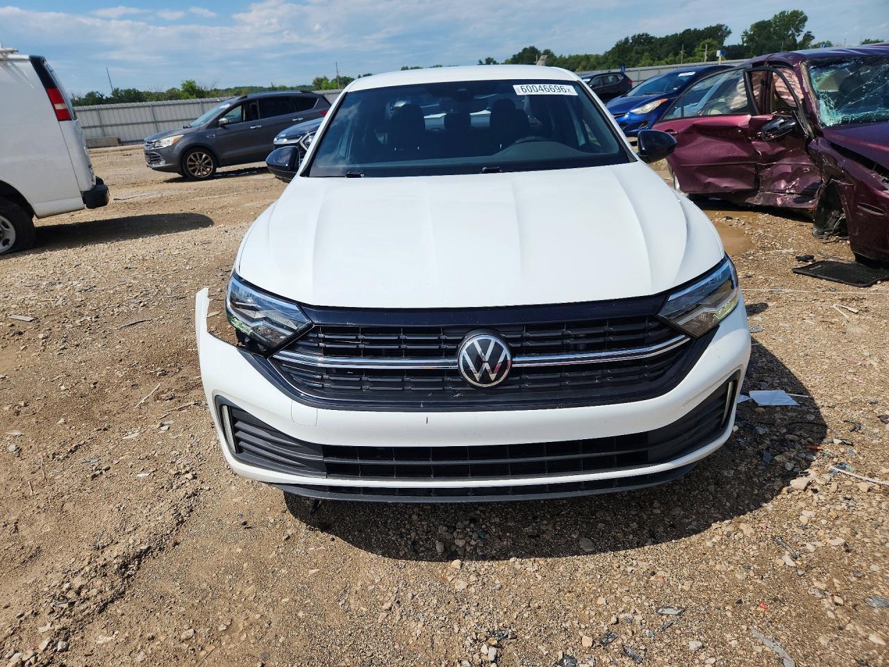 2022 Volkswagen Jetta Sport - Фото 5