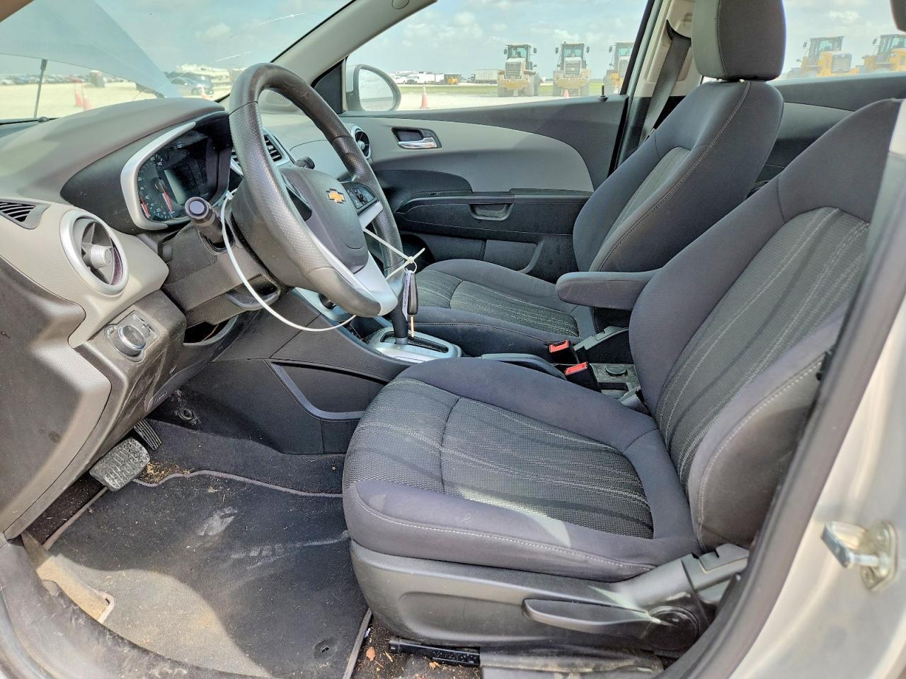 2020 Chevrolet Sonic Lt - Image 7