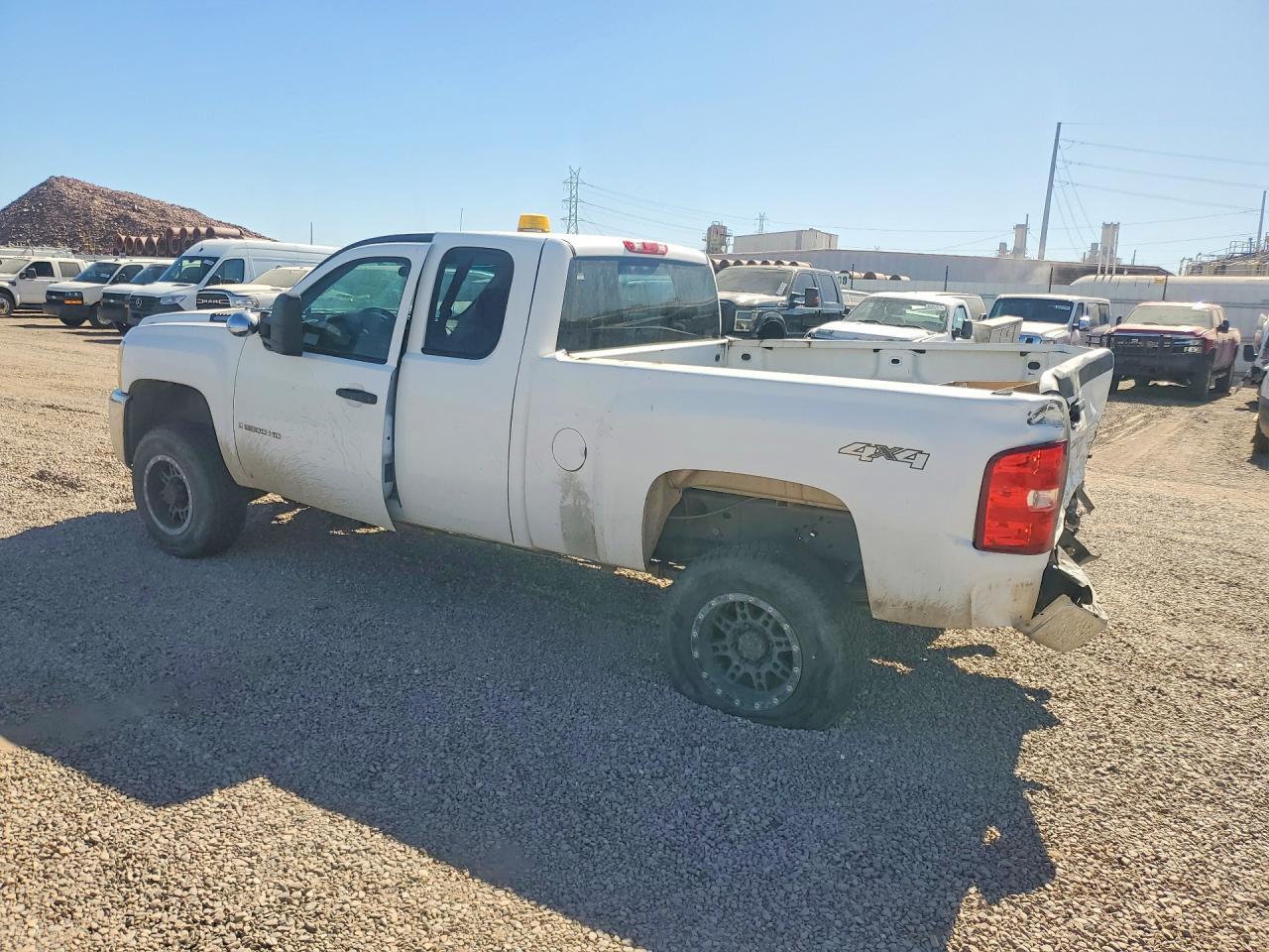 2008 Chevrolet Silverado K2500 Heavy Duty - Фото 2