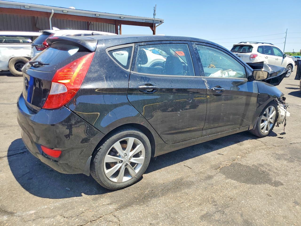 2014 Hyundai Accent Se - Фото 3