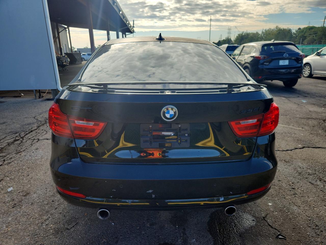 2015 BMW 335 Xigt - Фото 6