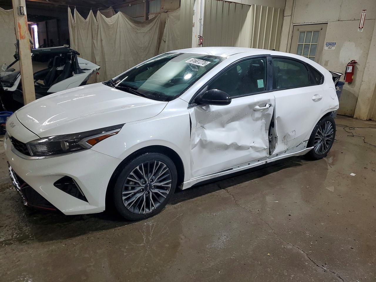 2023 Kia Forte Gt Line
