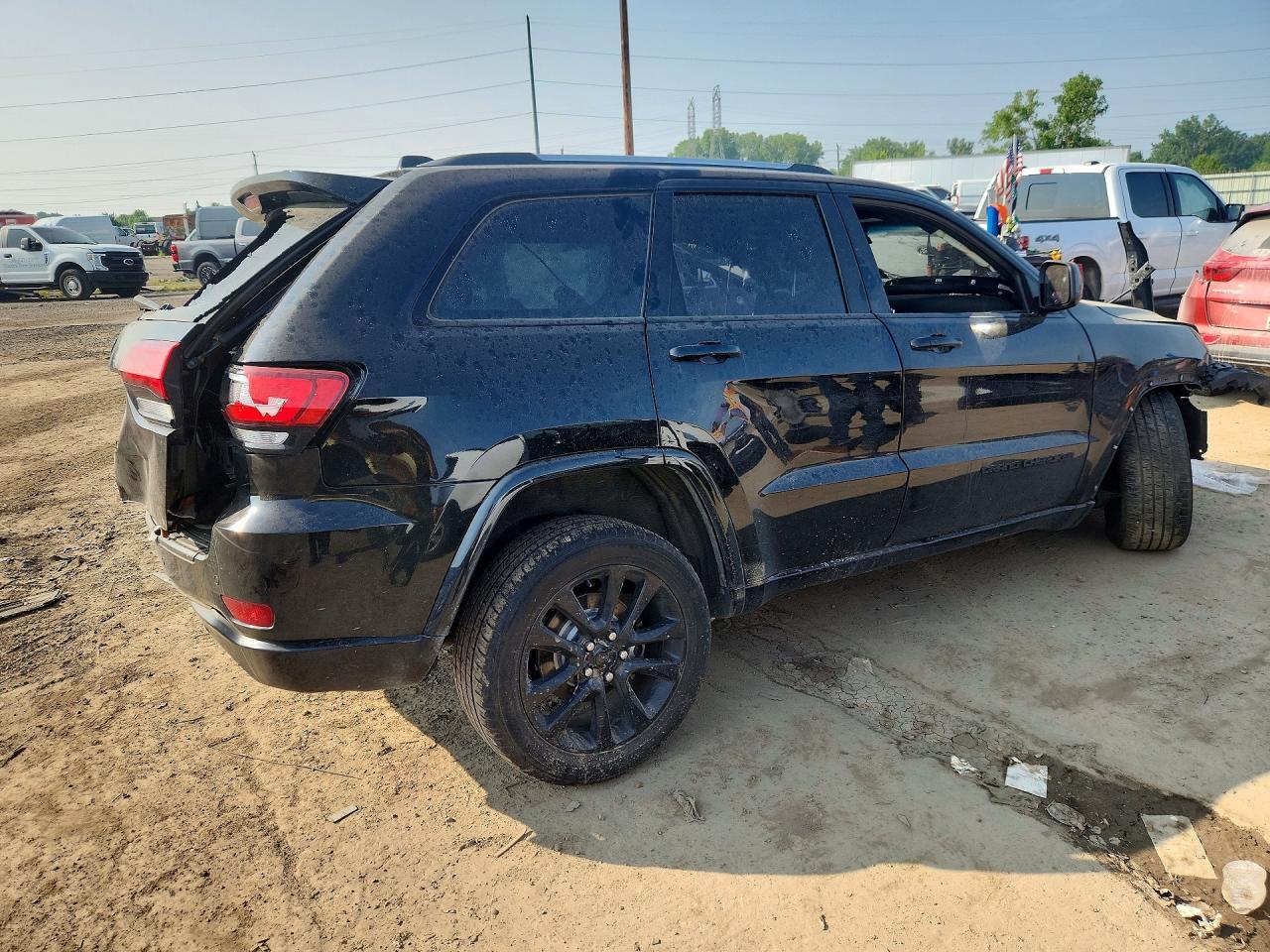 2019 Jeep Grand Cherokee Laredo - Фото 3