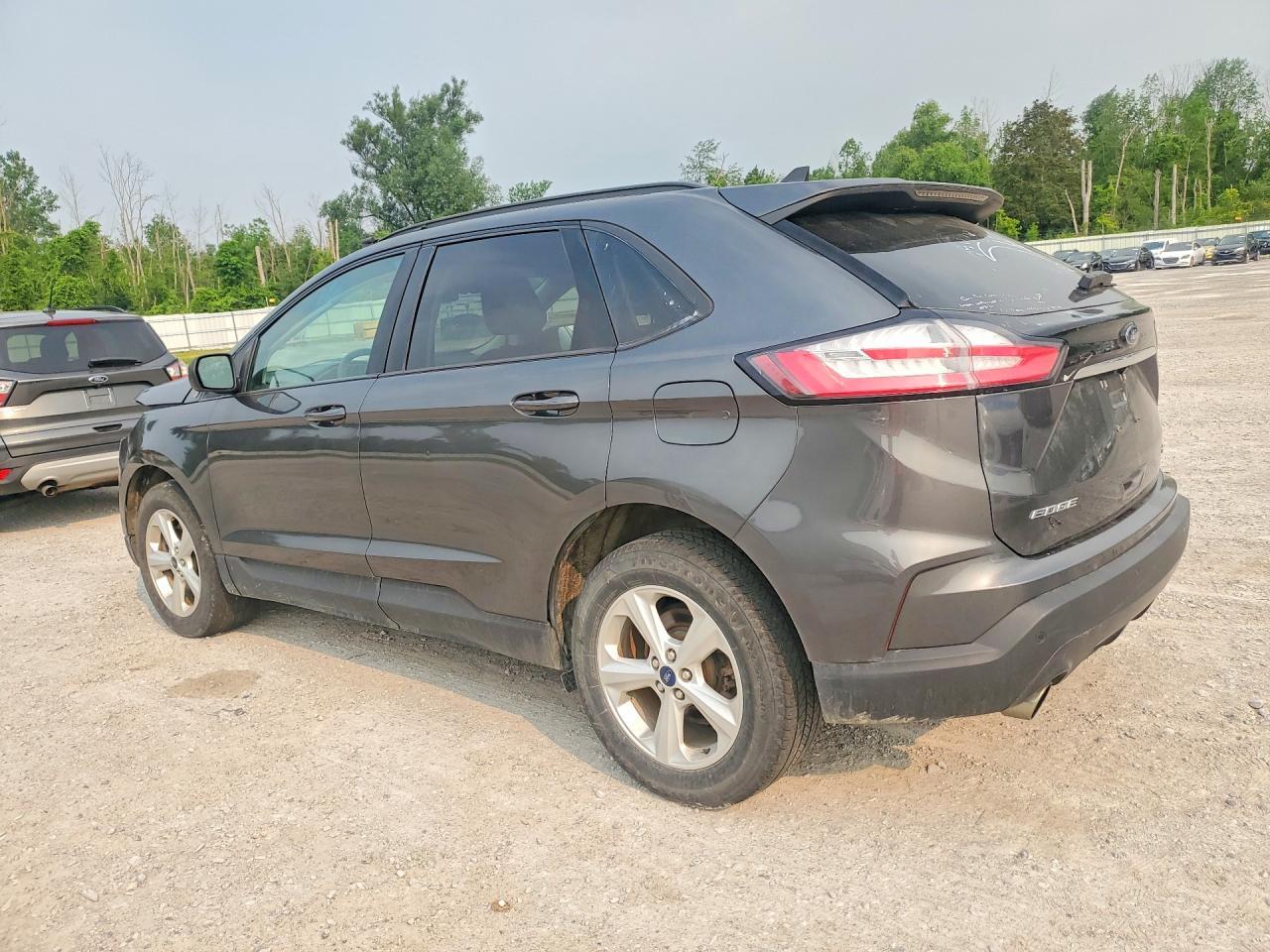 2020 Ford Edge Se - Фото 2
