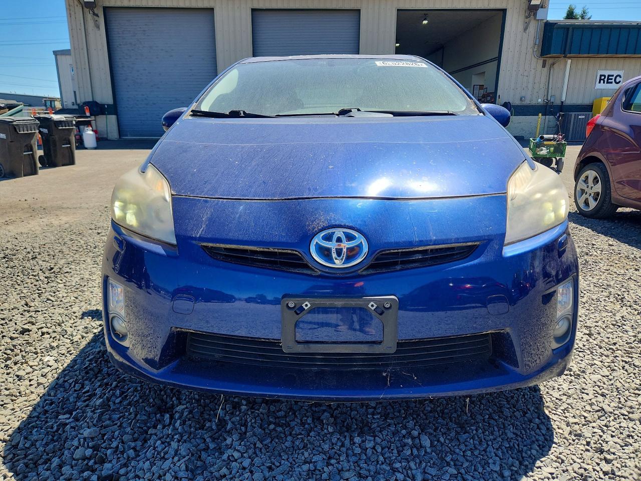 2010 Toyota Prius V - Фото 5