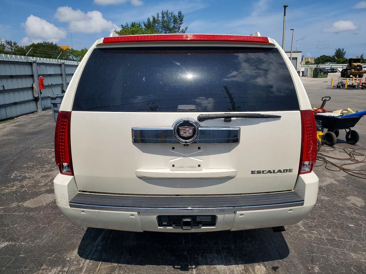 2008 Cadillac Escalade Esv - Фото 6