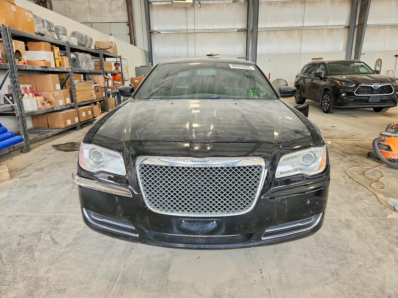 2014 Chrysler 300 - Фото 5