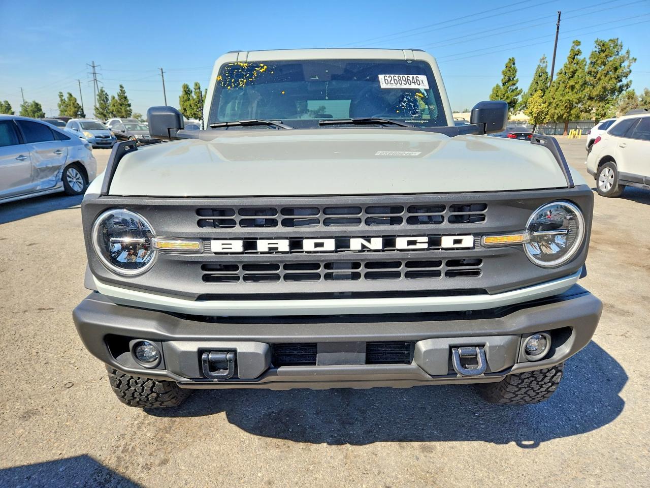 2023 Ford Bronco Base - Image 5
