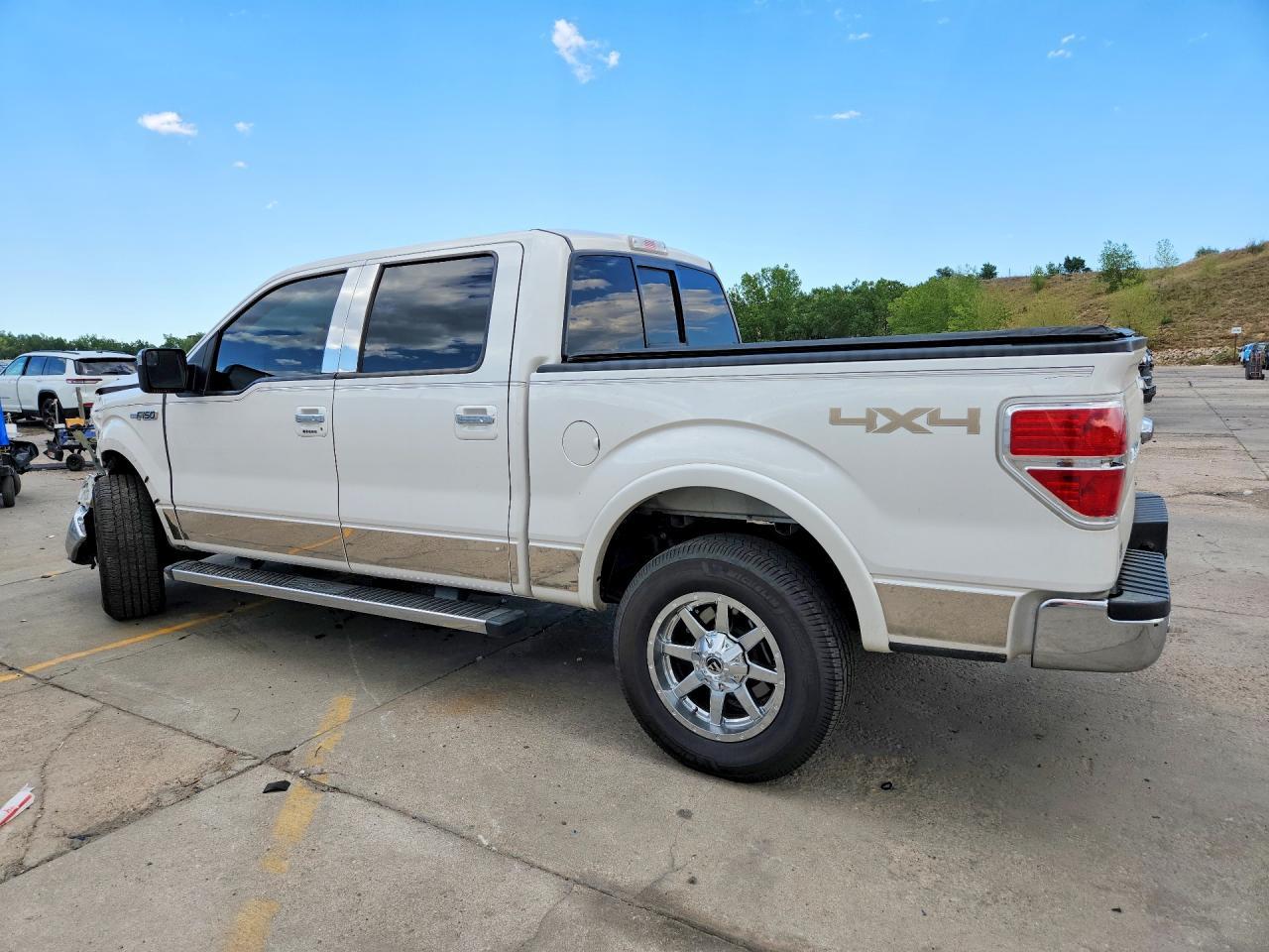 2014 Ford F150 Supercrew - Фото 2
