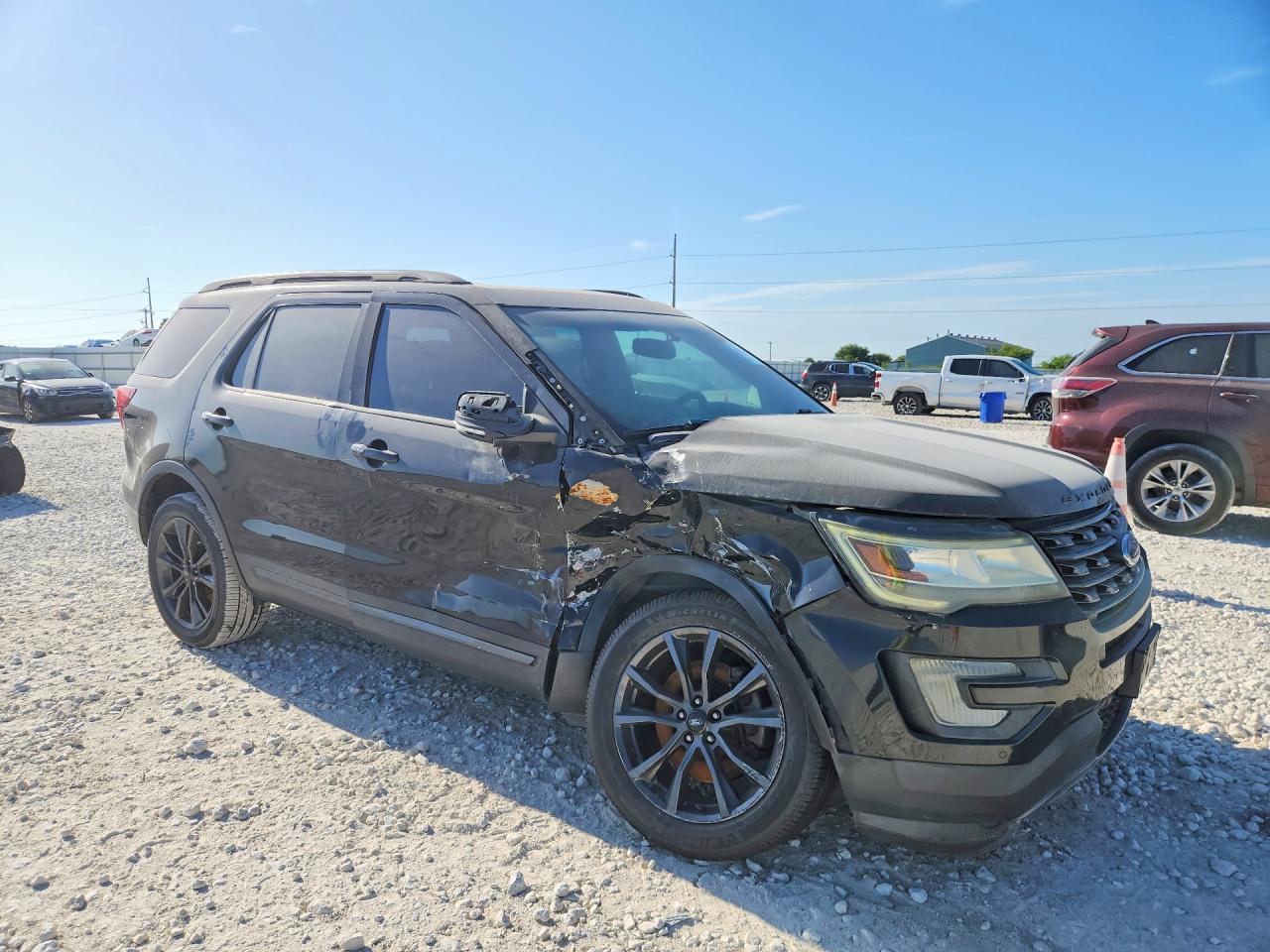 2017 Ford Explorer Xlt - Фото 4
