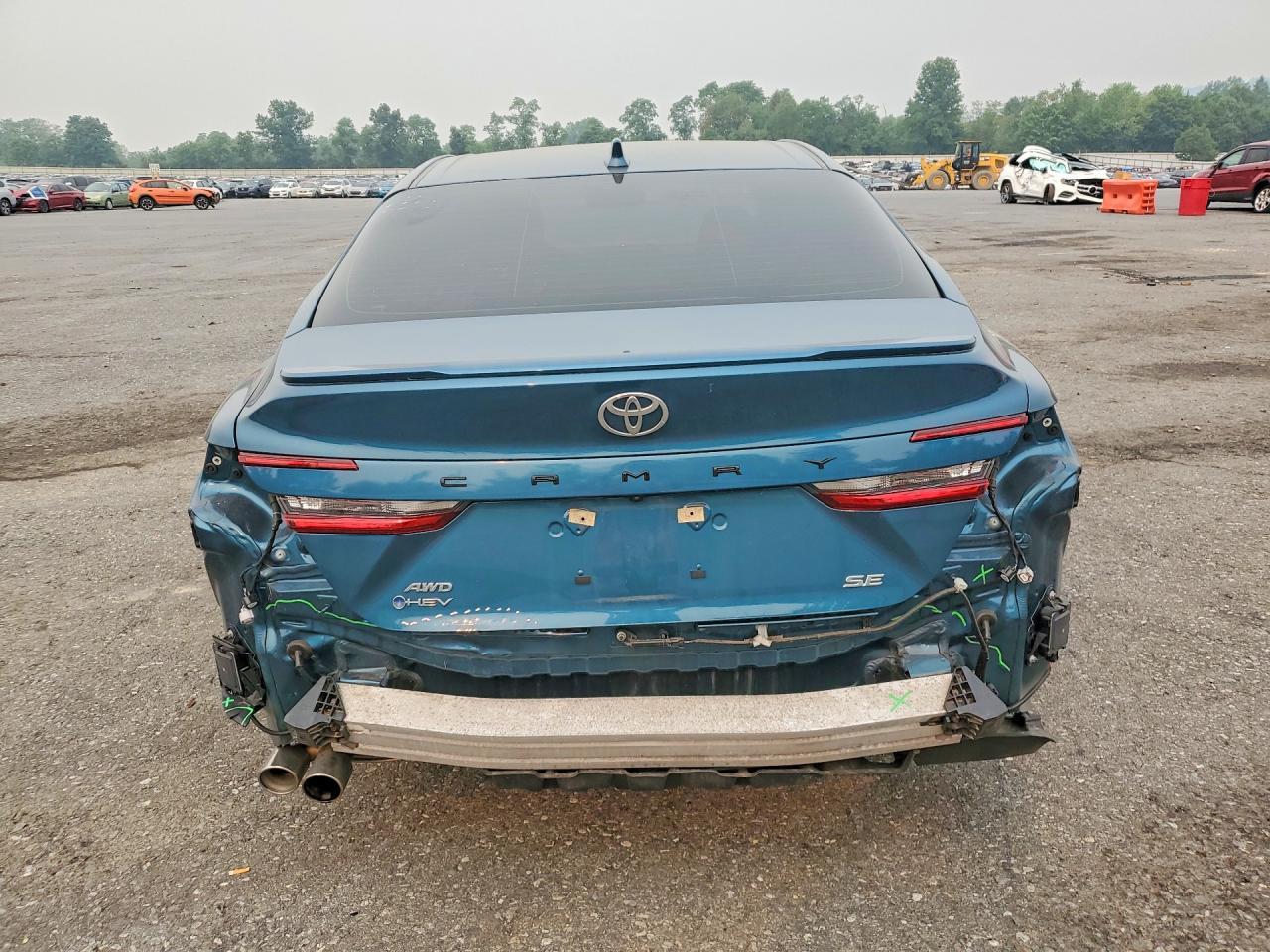 2025 Toyota Camry Se - Фото 6