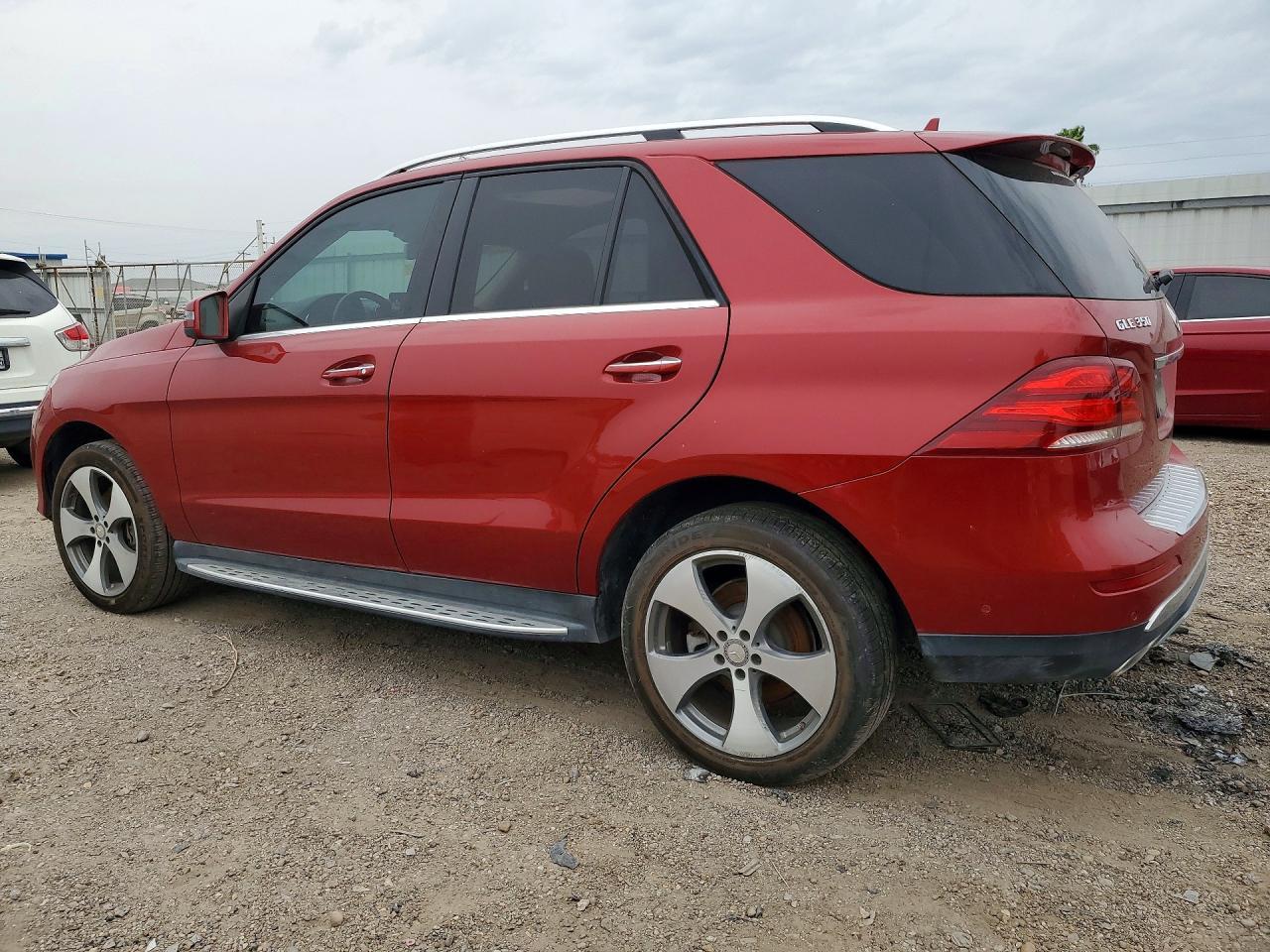 2016 Mercedes-Benz Gle 350 - Image 2